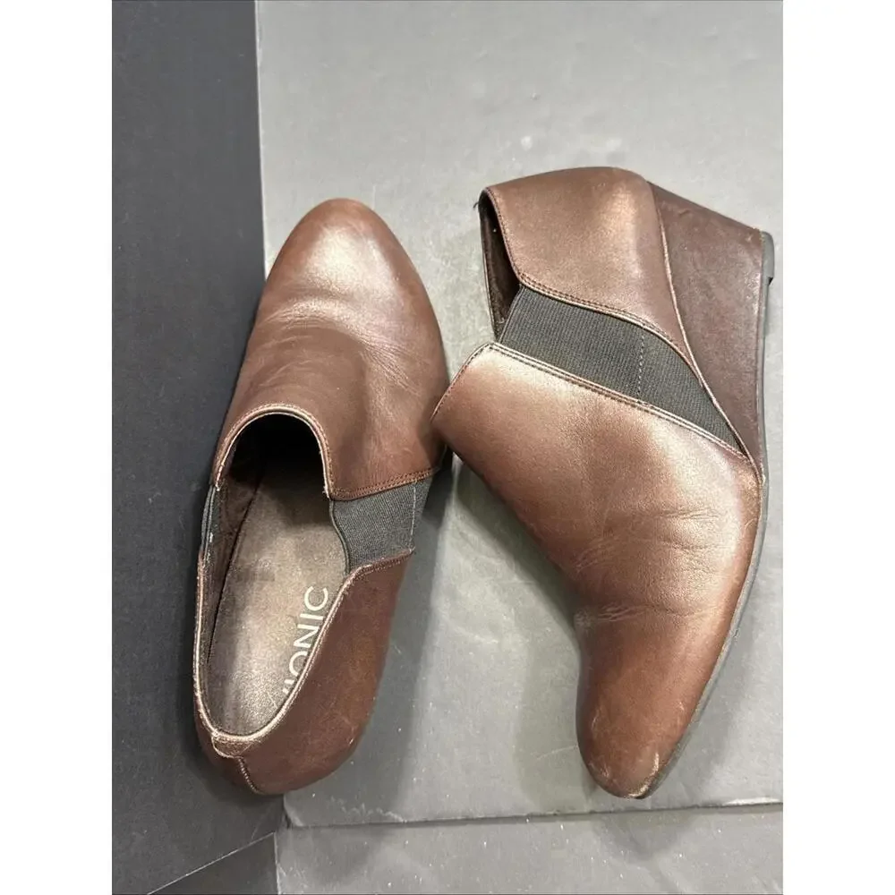 Vionic Stanton Wedge‎ Heel Career Bootie Ankle Boots Brown Leather Slip-On 7